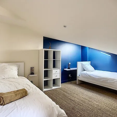 L'abbat-jour - Le Saphir - Plein Sud - Thermes Bagnères-de-Bigorre