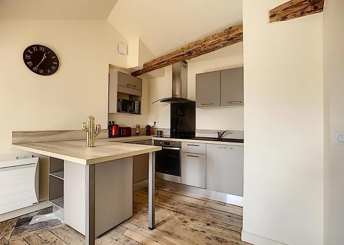 L'abbat-jour - Le Saphir - Plein Sud - Thermes *